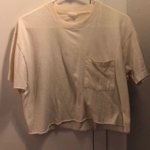 Pastel yellow cropped T-shirt